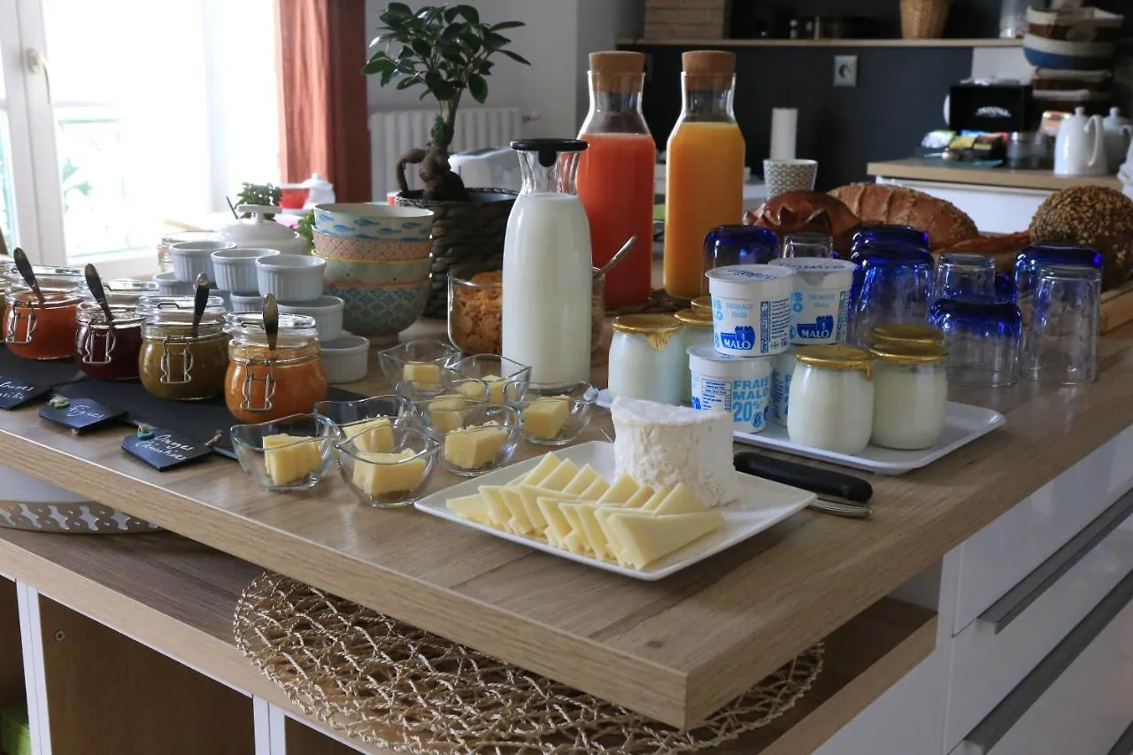 La Parenthese De L'Ile Bed and Breakfast Groix